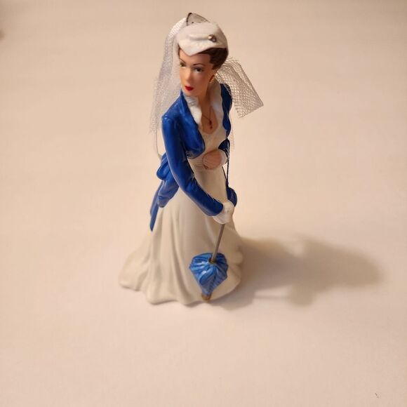 Hallmark Keepsake Ornament Scarlett O'Hara from Gone with the Wind Series 2003 - Picture 4 of 8